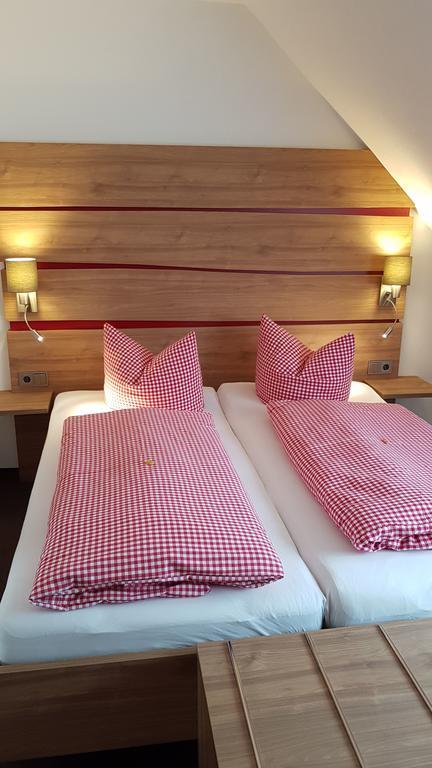 Doppelzimmer mit TV