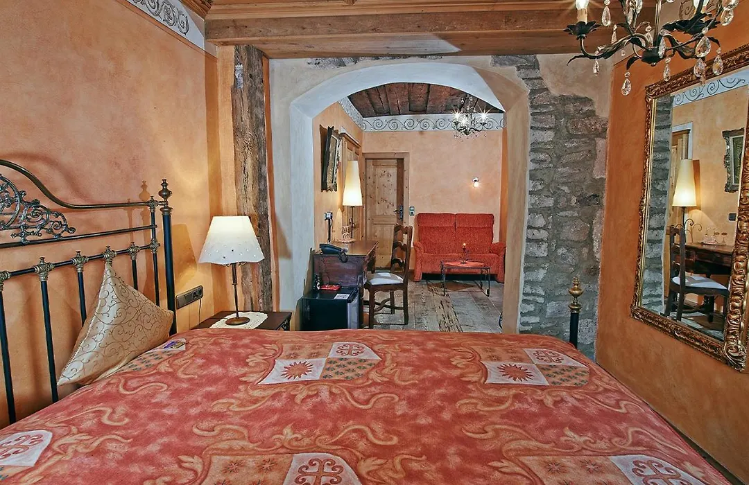 Hotel Gotisches Haus-1