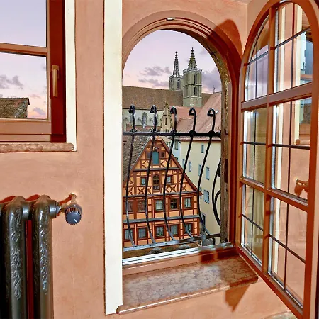 Hotel Gotisches Haus-3