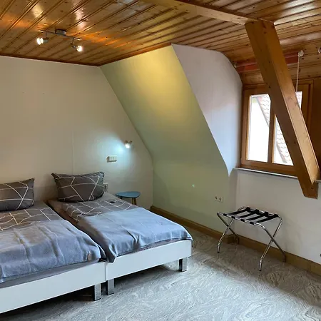 Ferienwohnungen Monteurzimmer zur Silbernen Kanne-3